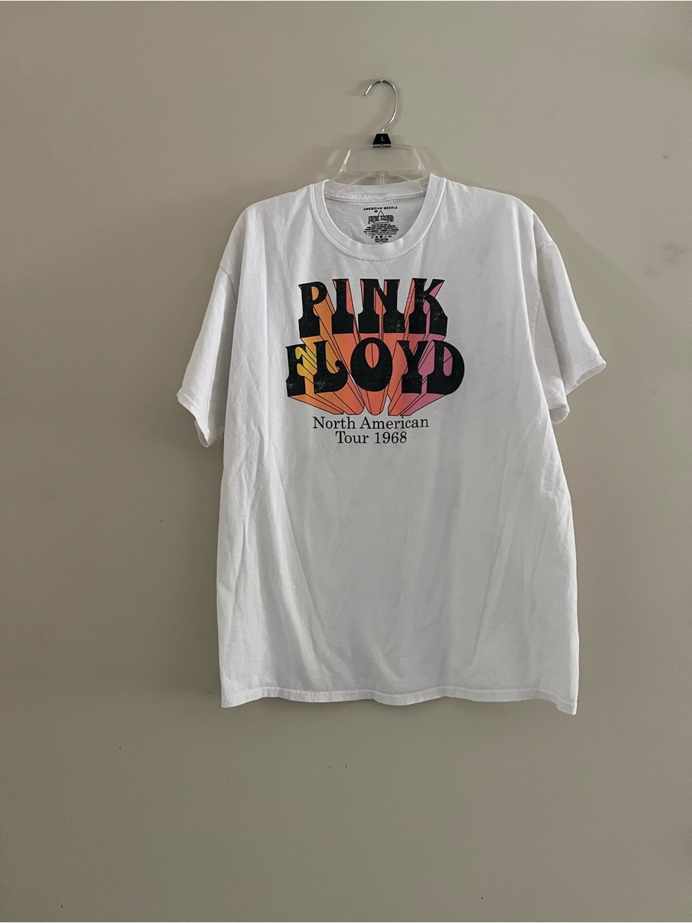 Men’s extra Large Pink Floyd music concert white t shirt retro reproduction